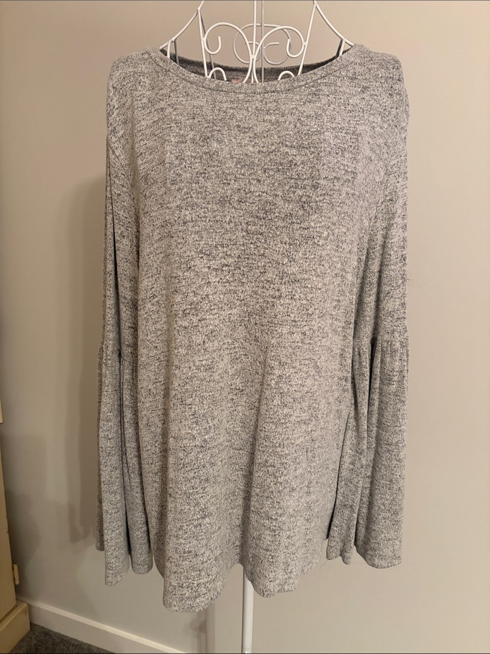 Philosophy Marled Light Gray Scoop Neck Sweater